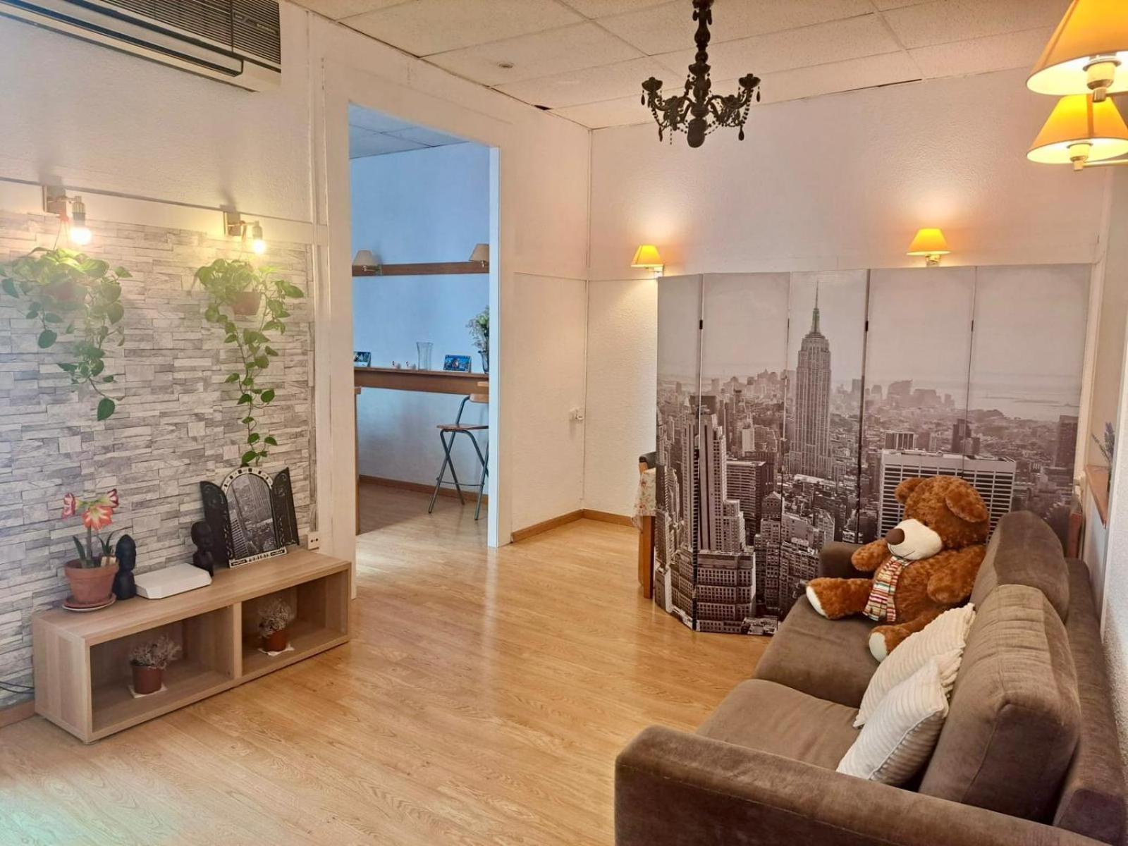 Habitacion Para Grupos Hasta 8 En Plena Rambla De Cataluna Barcelona Ngoại thất bức ảnh