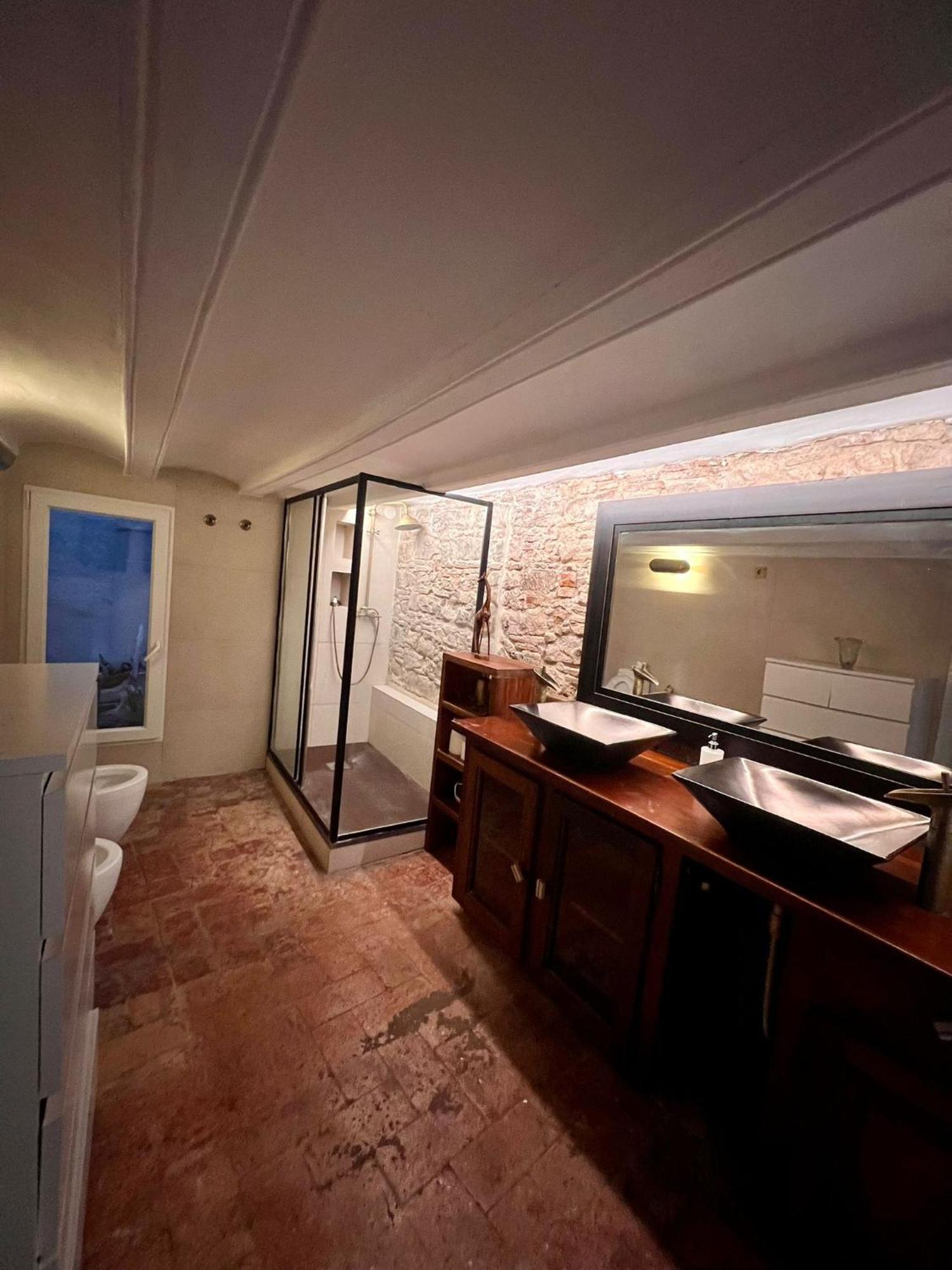 Habitacion Para Grupos Hasta 8 En Plena Rambla De Cataluna Barcelona Ngoại thất bức ảnh