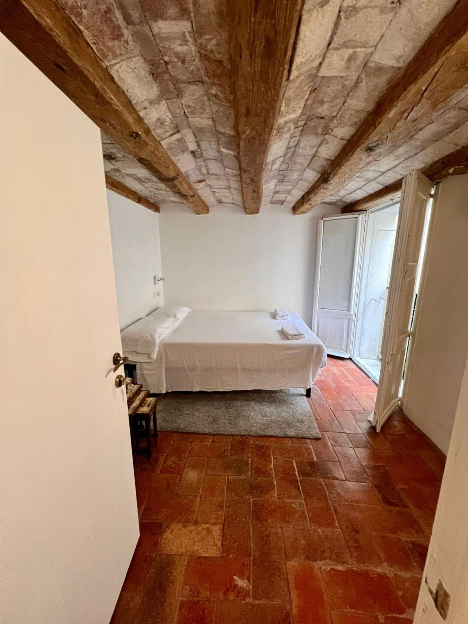 Habitacion Para Grupos Hasta 8 En Plena Rambla De Cataluna Barcelona Ngoại thất bức ảnh