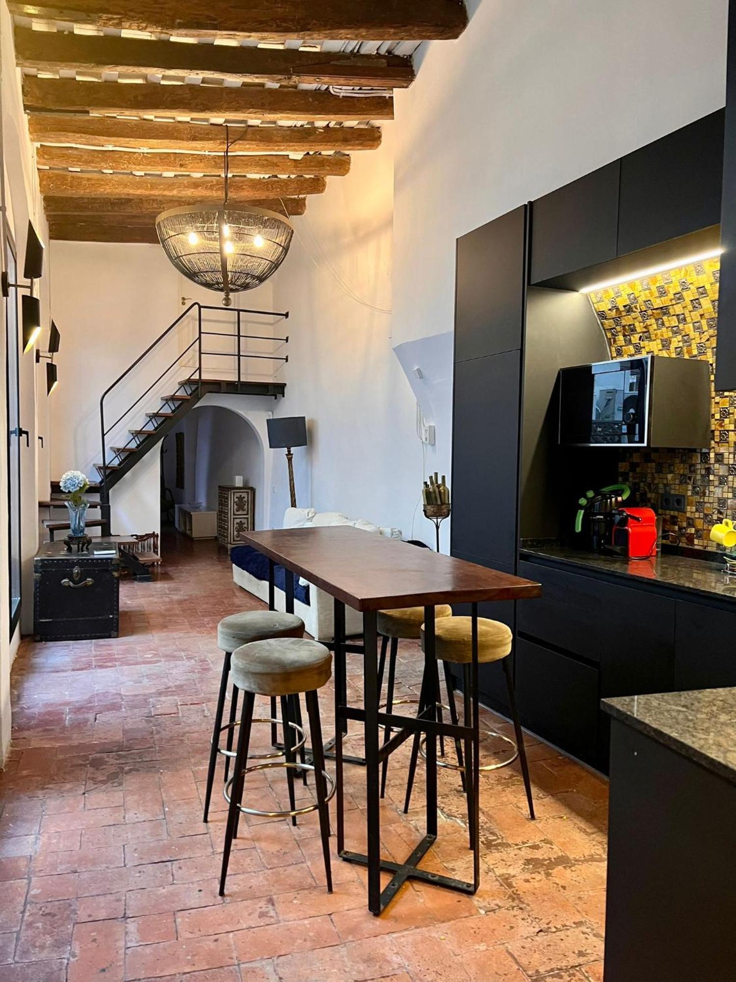 Habitacion Para Grupos Hasta 8 En Plena Rambla De Cataluna Barcelona Ngoại thất bức ảnh