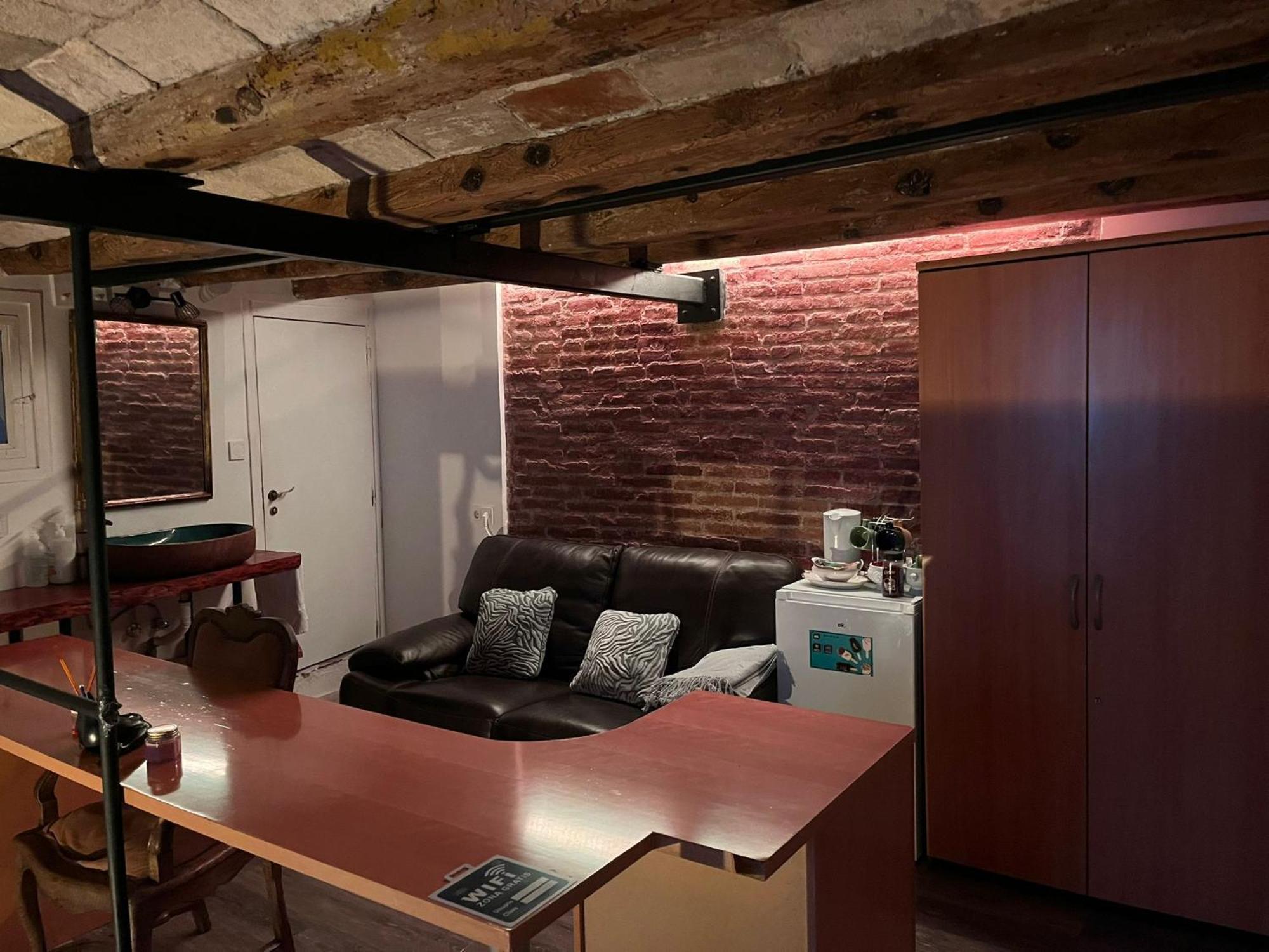 Habitacion Para Grupos Hasta 8 En Plena Rambla De Cataluna Barcelona Ngoại thất bức ảnh